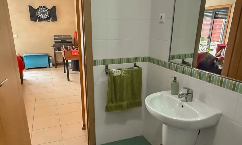 Apartamento T4 para Venda em Tabuaço Foto 9