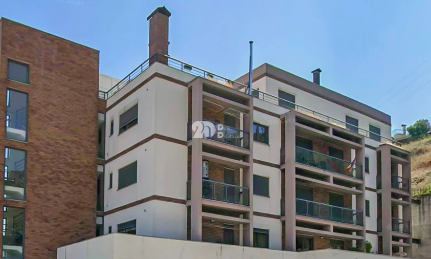 Apartamento T4 para Venda em Tabuaço Foto 7