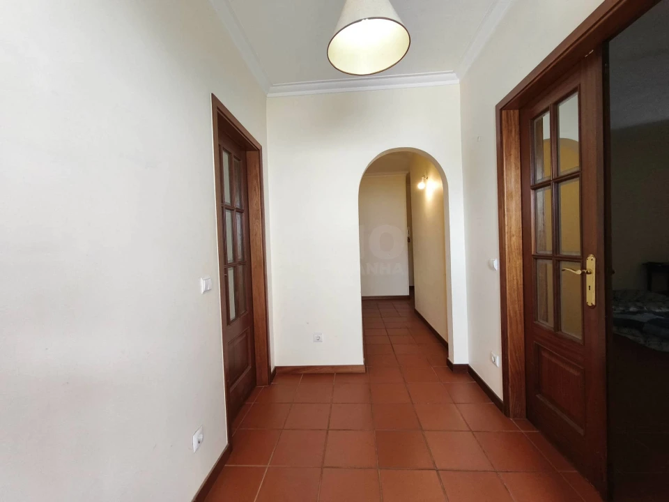 Moradia T9 para Venda em Santa Clara e Castelo Viegas Foto 17