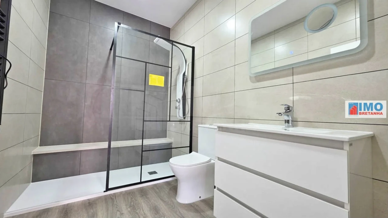 Apartamento T1 para Venda em Castelo Branco Foto 6