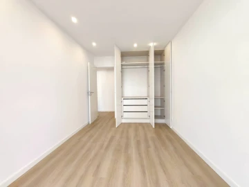 Apartamento T2 para Venda em Sé Nova, Santa Cruz, Almedina e São Bartolomeu