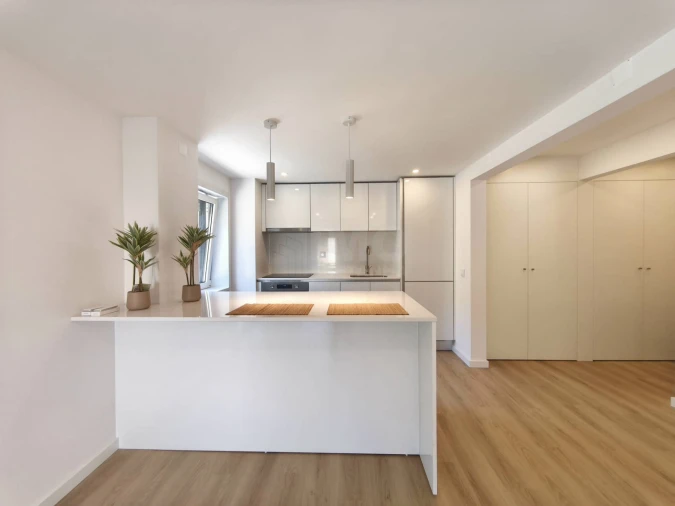 Apartamento T2 para Venda em Sé Nova, Santa Cruz, Almedina e São Bartolomeu Foto 3