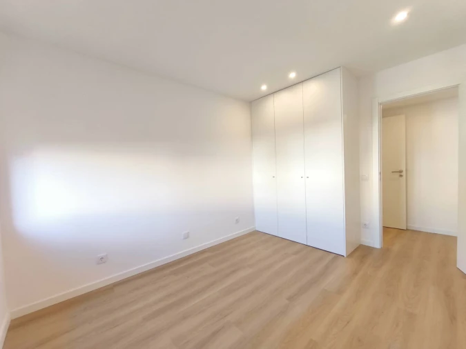 Apartamento T2 para Venda em Sé Nova, Santa Cruz, Almedina e São Bartolomeu Foto 18