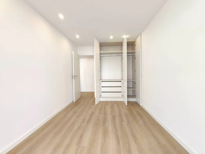 Apartamento T2 para Venda em Sé Nova, Santa Cruz, Almedina e São Bartolomeu Foto 11