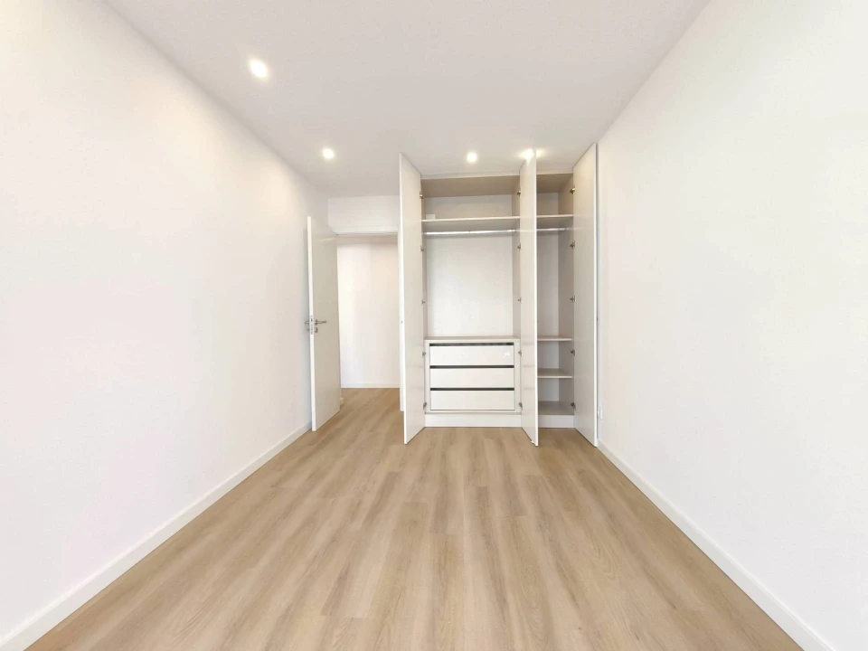 Apartamento T2 para Venda em Sé Nova, Santa Cruz, Almedina e São Bartolomeu Foto 11