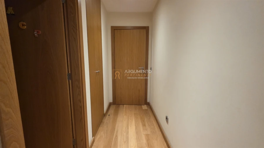 Apartamento T1 para Arrendamento em Cidade da Maia Foto 22