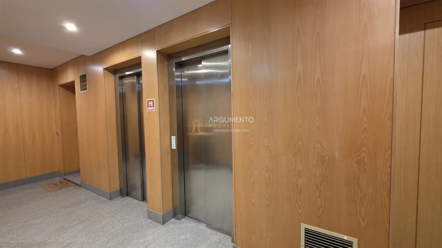 Apartamento T1 para Arrendamento em Cidade da Maia Foto 24