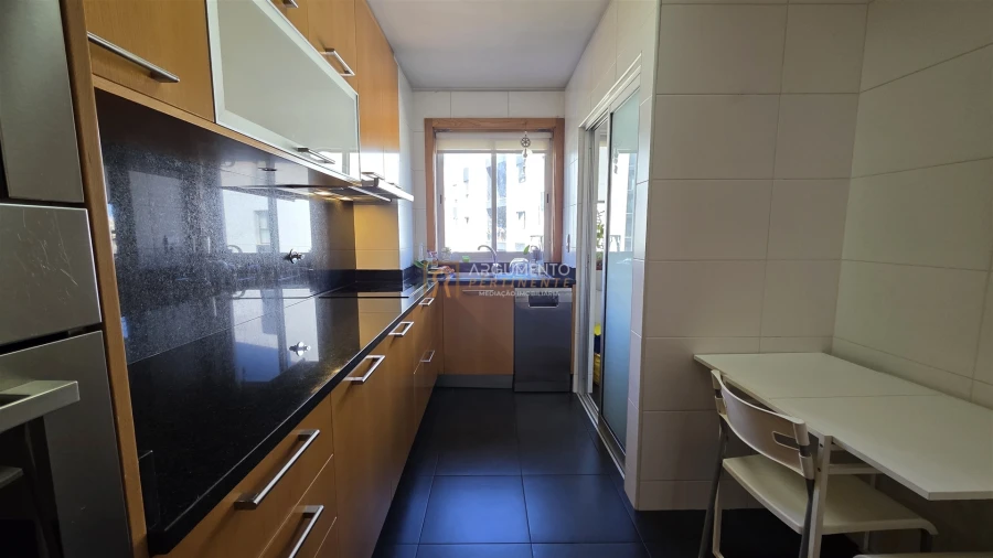 Apartamento T1 para Arrendamento em Cidade da Maia Foto 17