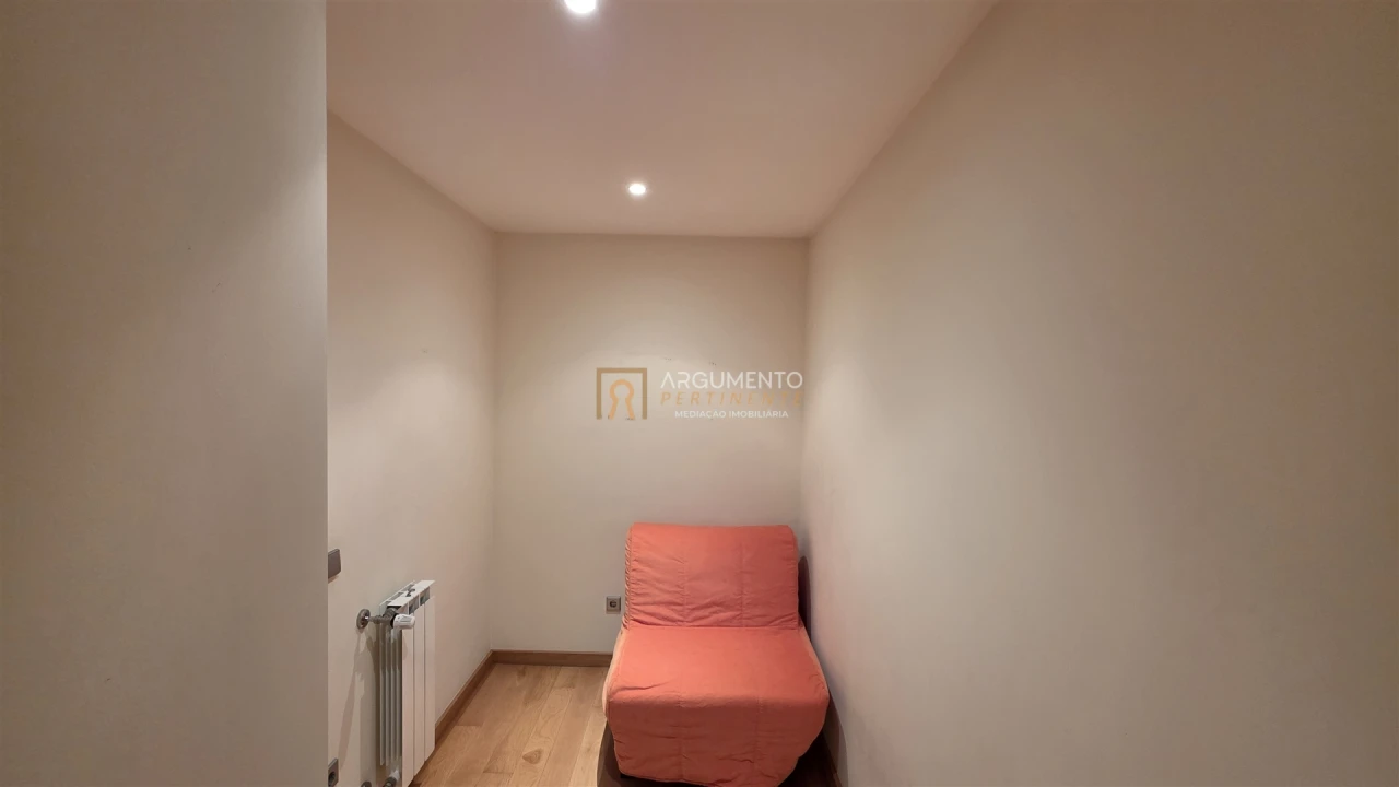 Apartamento T1 para Arrendamento em Cidade da Maia Foto 8