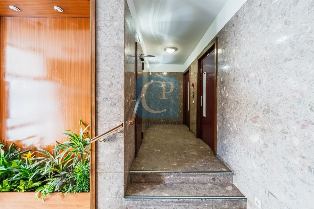 Apartamento T1 para Venda em Cedofeita, Santo Ildefonso, Sé, Miragaia, São Nicolau e Vitória Foto 22
