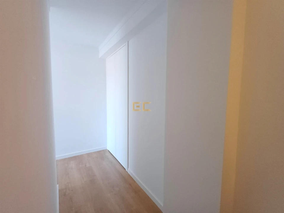 Apartamento T2 para Venda em Buarcos Foto 30