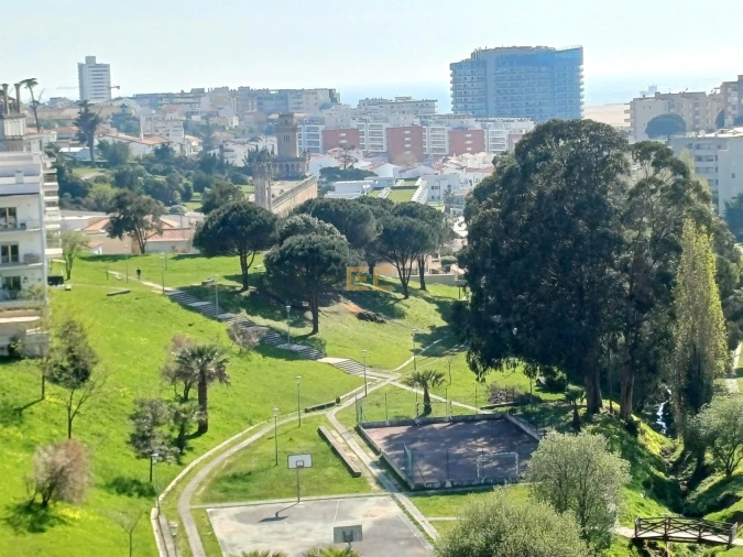 Apartamento T2 para Venda em Buarcos Foto 12