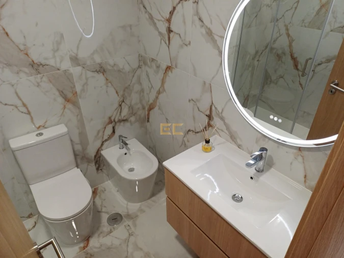 Apartamento T2 para Venda em Buarcos Foto 25