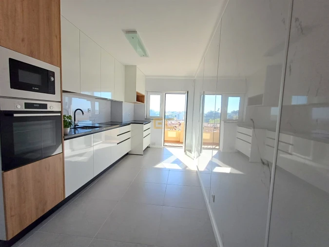 Apartamento T2 para Venda em Buarcos Foto 4