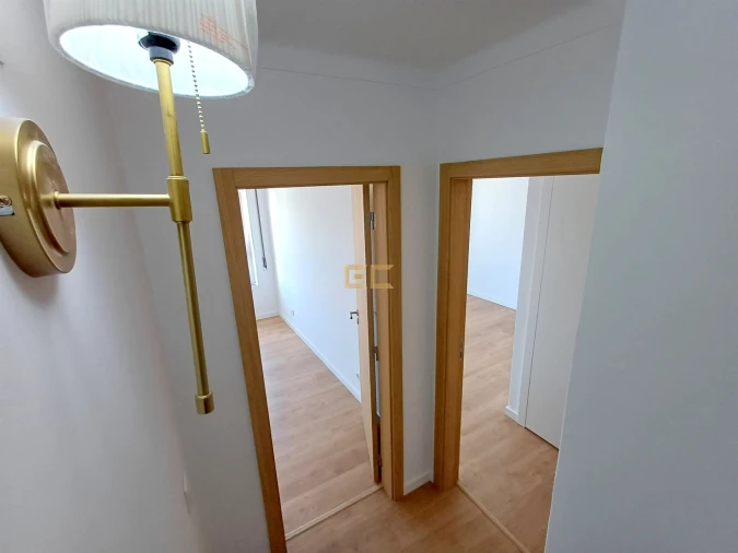 Apartamento T2 para Venda em Buarcos Foto 40