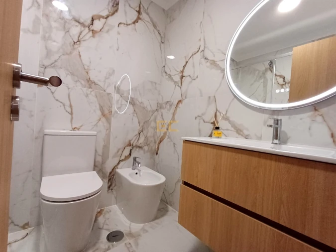 Apartamento T2 para Venda em Buarcos Foto 24