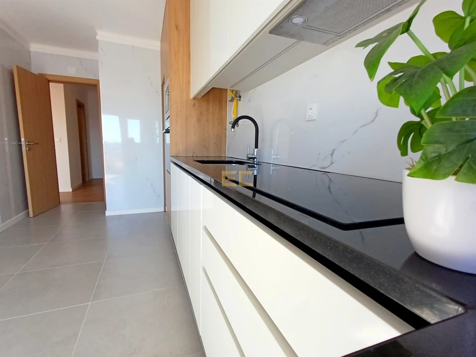 Apartamento T2 para Venda em Buarcos Foto 7