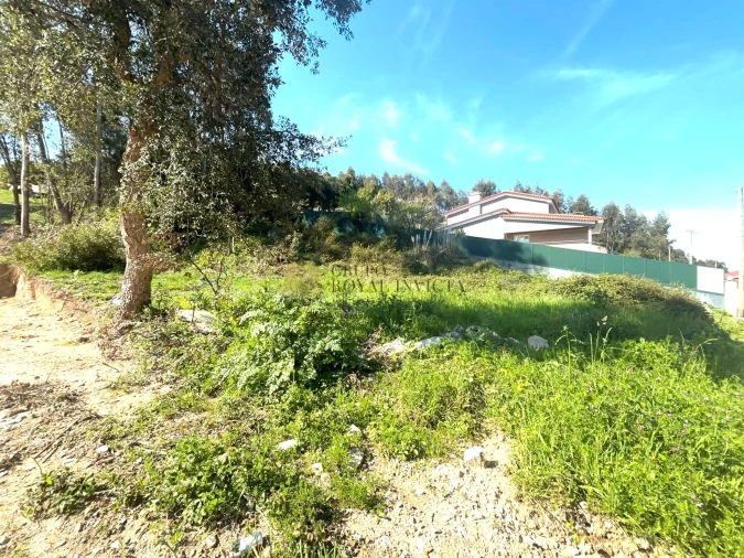 Terreno para Venda em Vilar de Andorinho Foto 2