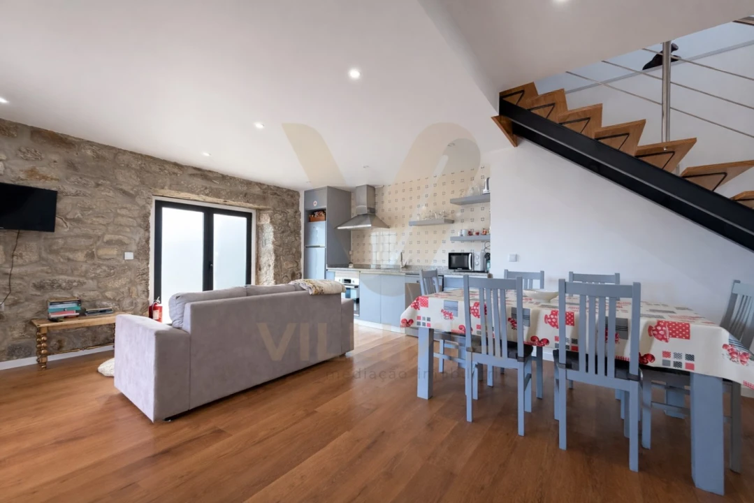 Moradia T2 para Venda em Labruja Foto 8