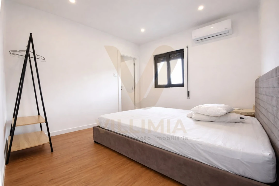 Moradia T3 para Venda em Labruja Foto 22