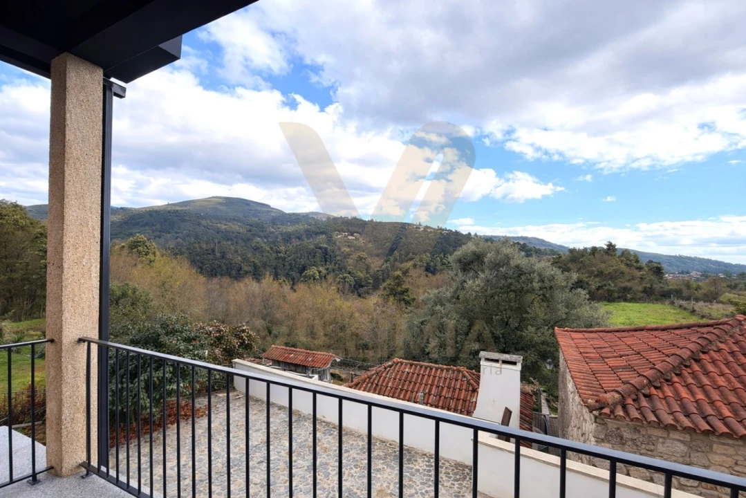 Moradia T3 para Venda em Labruja Foto 20