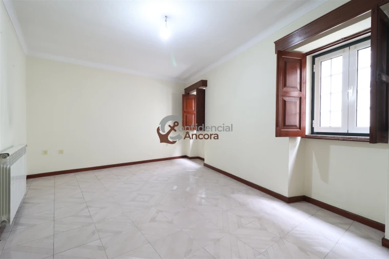 Moradia T2 para Venda em Nespereira Foto 14