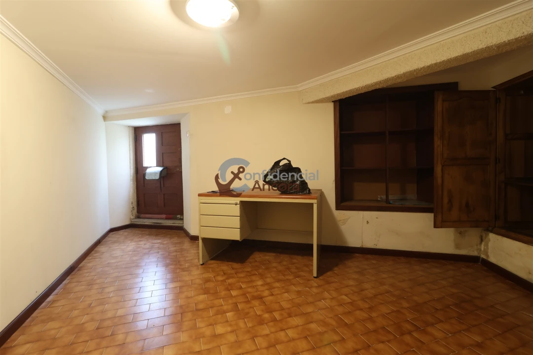 Moradia T2 para Venda em Nespereira Foto 7