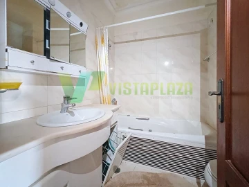 Apartamento T4 para Venda em Areeiro