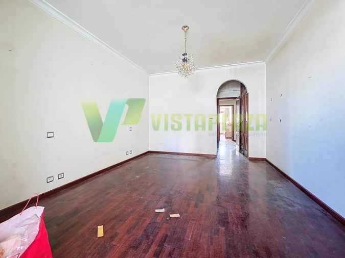 Apartamento T4 para Venda em Areeiro Foto 23