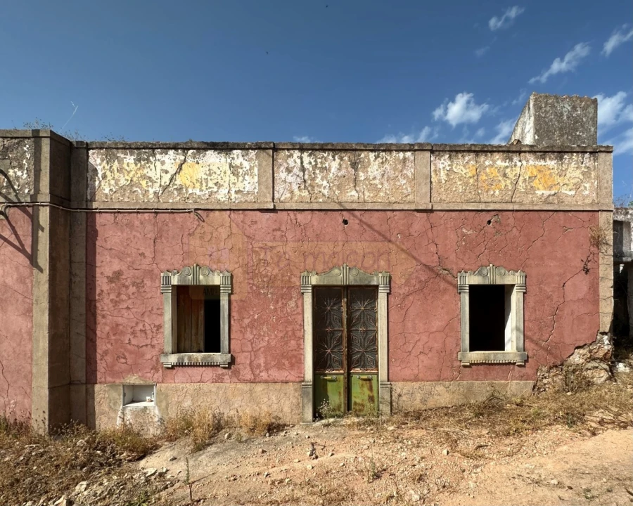 Moradia para Venda em Querença, Tôr e Benafim Foto 2