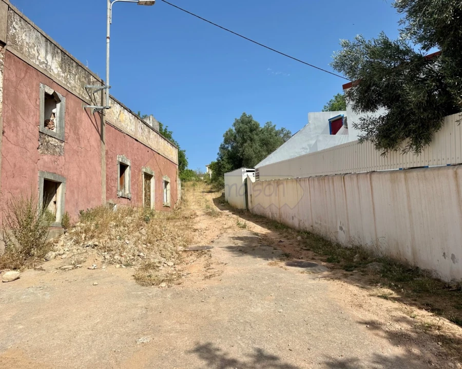 Moradia para Venda em Querença, Tôr e Benafim Foto 8
