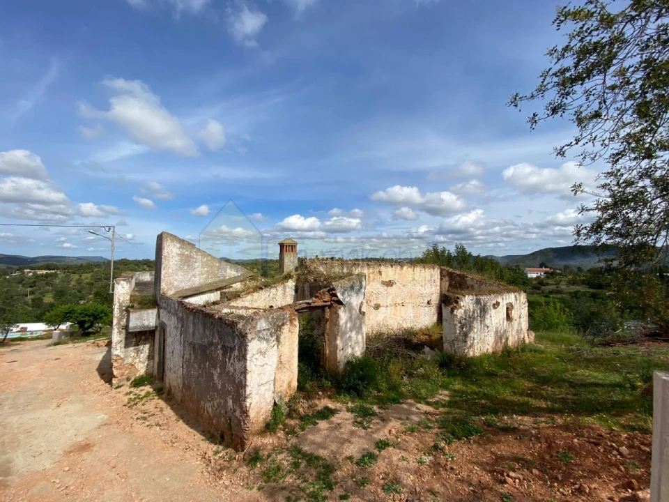 Moradia para Venda em Querença, Tôr e Benafim Foto 12