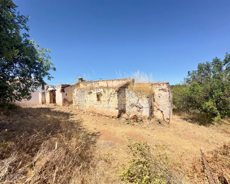 Moradia para Venda em Querença, Tôr e Benafim Foto 31