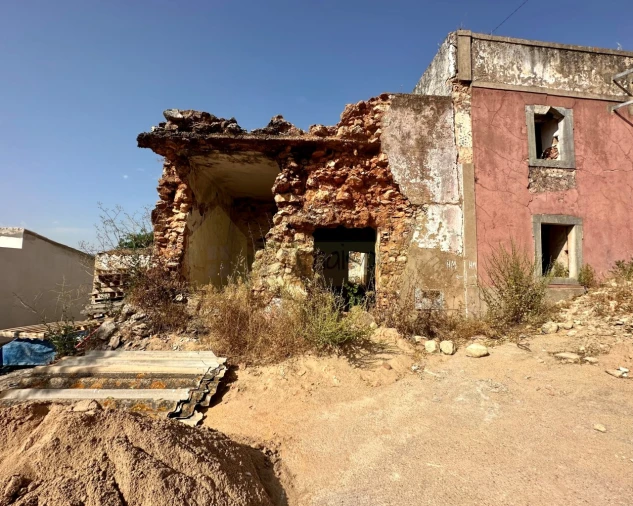 Moradia para Venda em Querença, Tôr e Benafim Foto 9