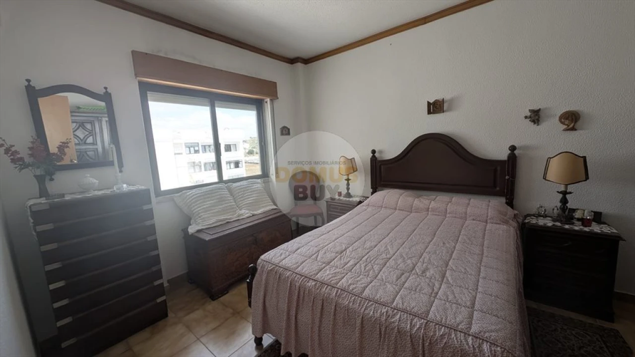 Apartamento T2 para Venda em Costa da Caparica Foto 9