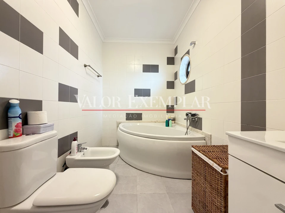 Apartamento T2 para Venda em Pinhal Novo Foto 19