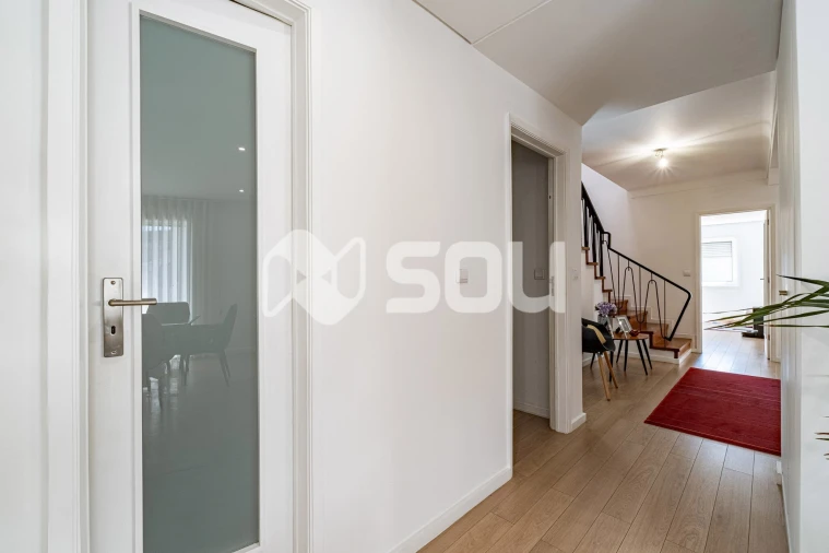 Moradia T5 para Venda em Santa Marinha e São Pedro da Afurada Foto 18