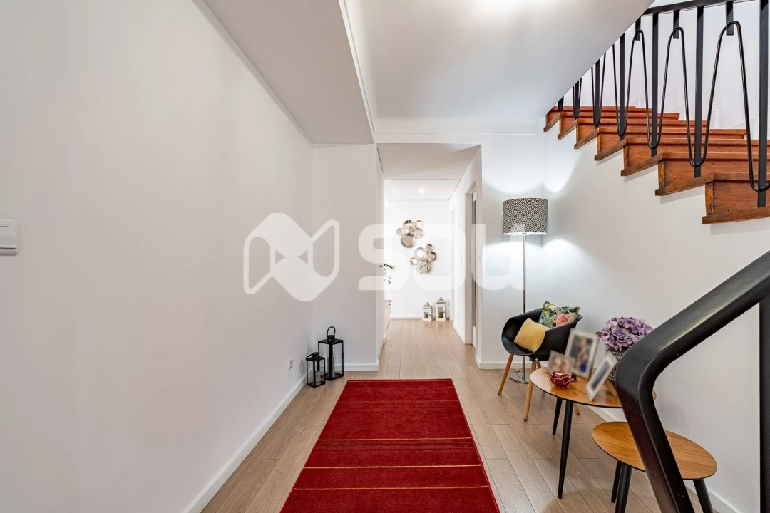 Moradia T5 para Venda em Santa Marinha e São Pedro da Afurada Foto 20