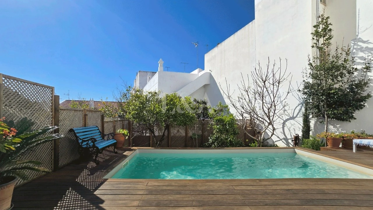 Moradia T3 para Venda em Tavira (Santa Maria e Santiago) Foto 1