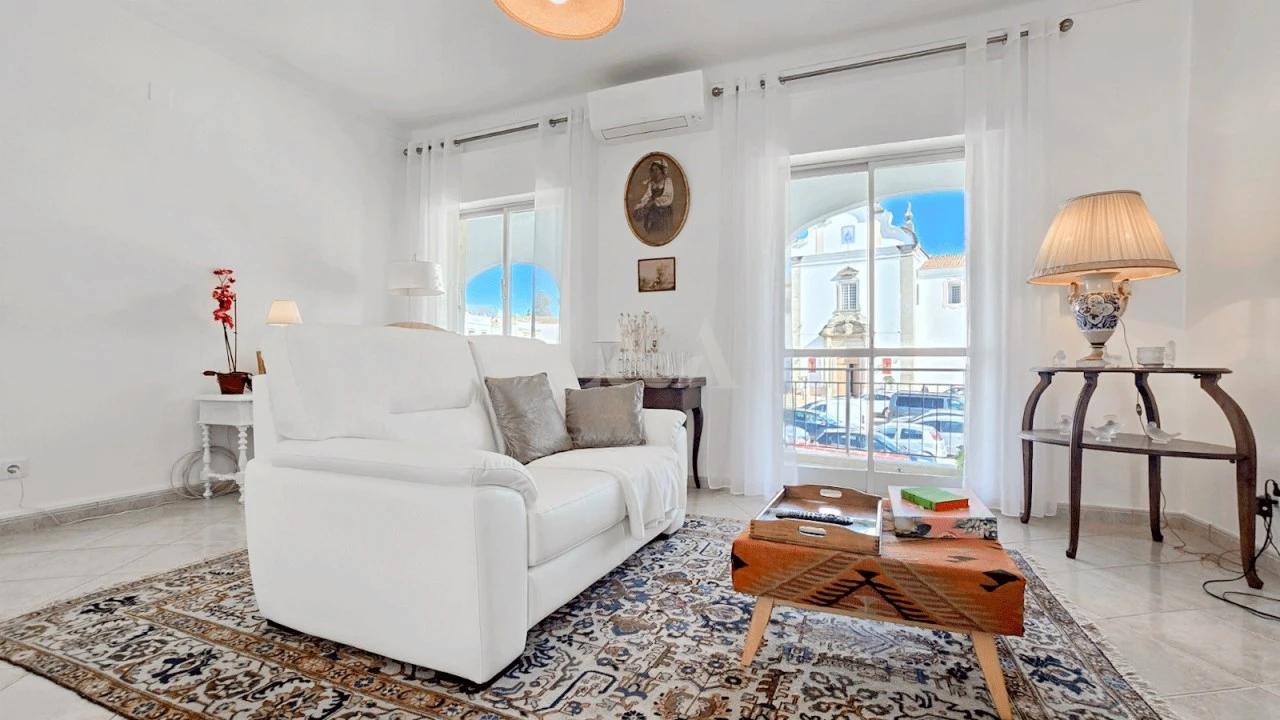 Moradia T3 para Venda em Tavira (Santa Maria e Santiago) Foto 3