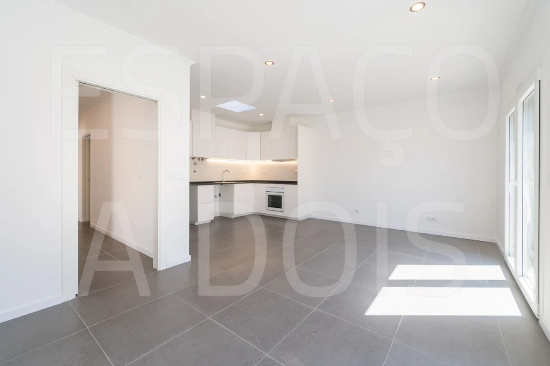 Moradia T2 para Venda em Mina de Água Foto 22