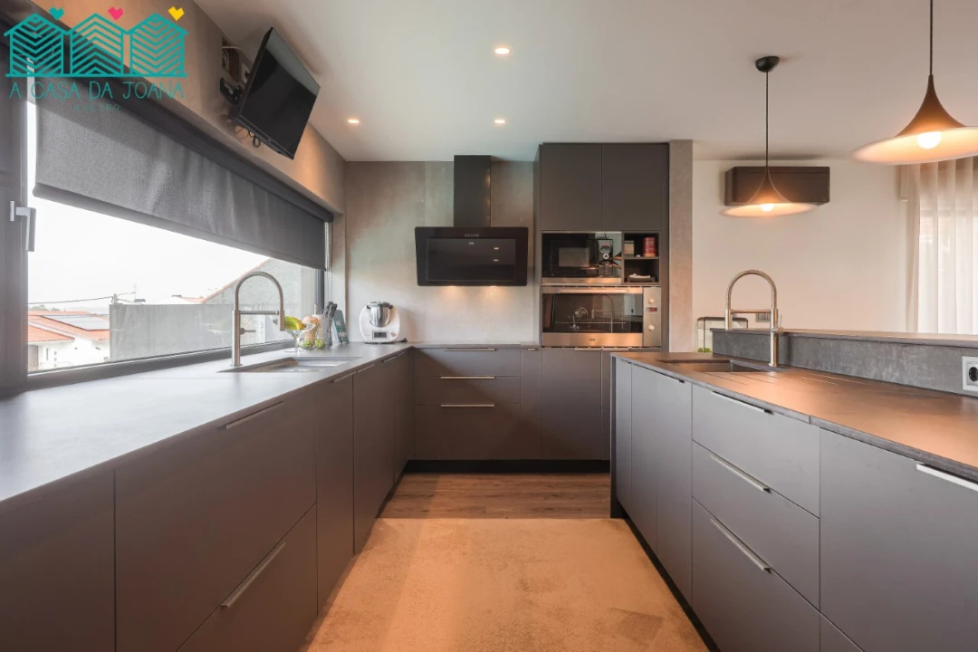 Moradia T4 para Venda em Eixo e Eirol Foto 25