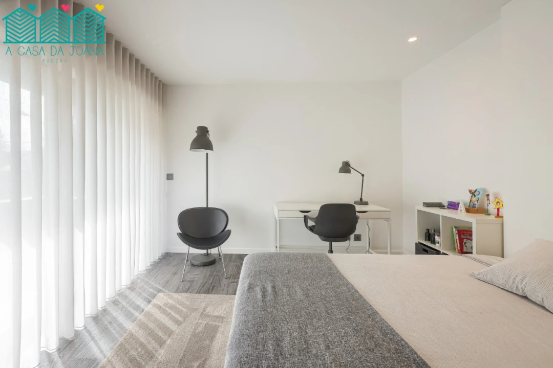 Moradia T4 para Venda em Eixo e Eirol Foto 54