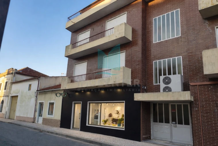 Apartamento T2 para Venda em Paião Foto 1