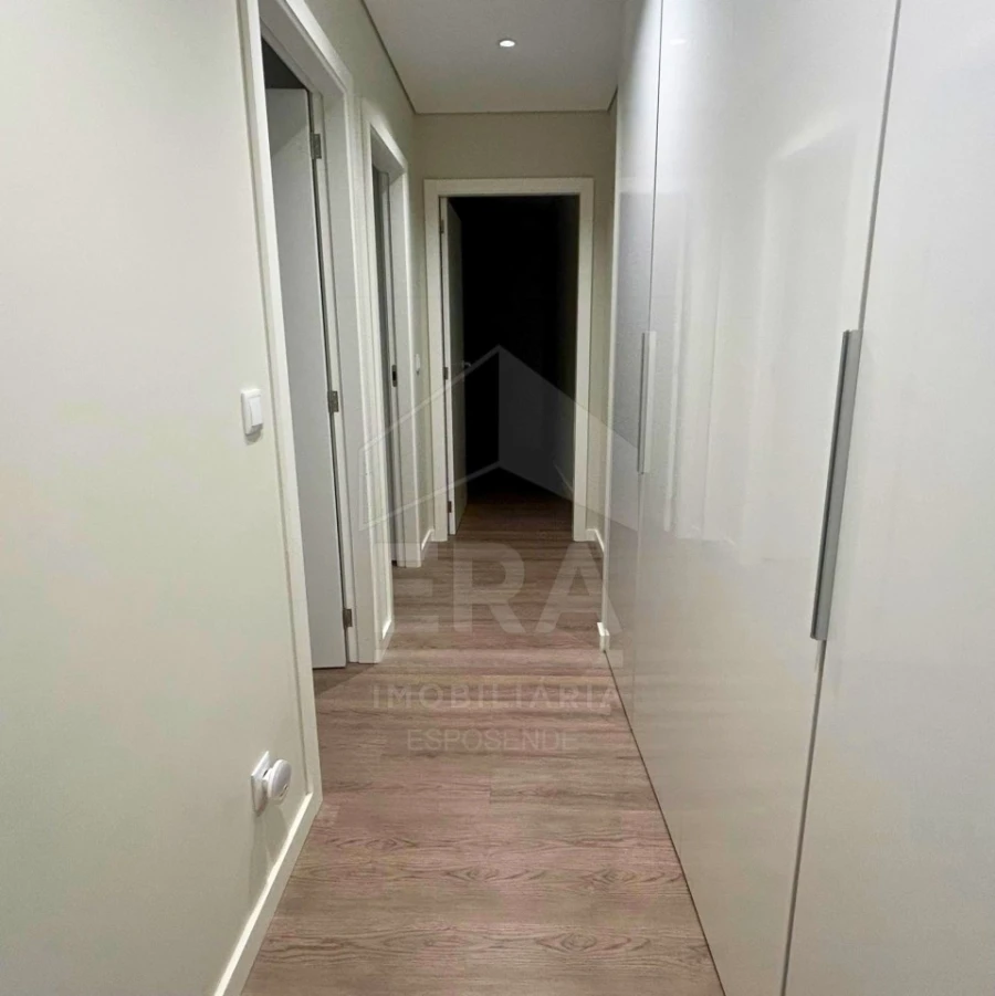 Moradia T3 para Venda em Mazarefes e Vila Fria Foto 20