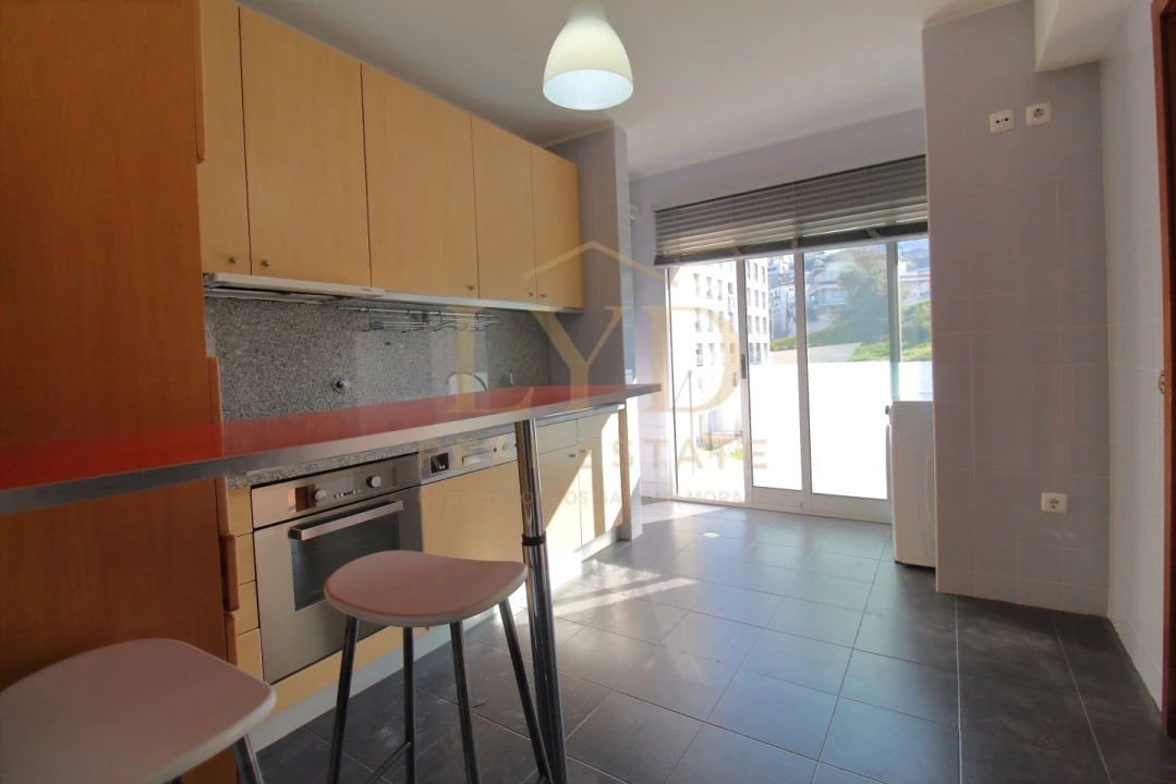 Apartamento T2 para Venda em Penafiel Foto 4