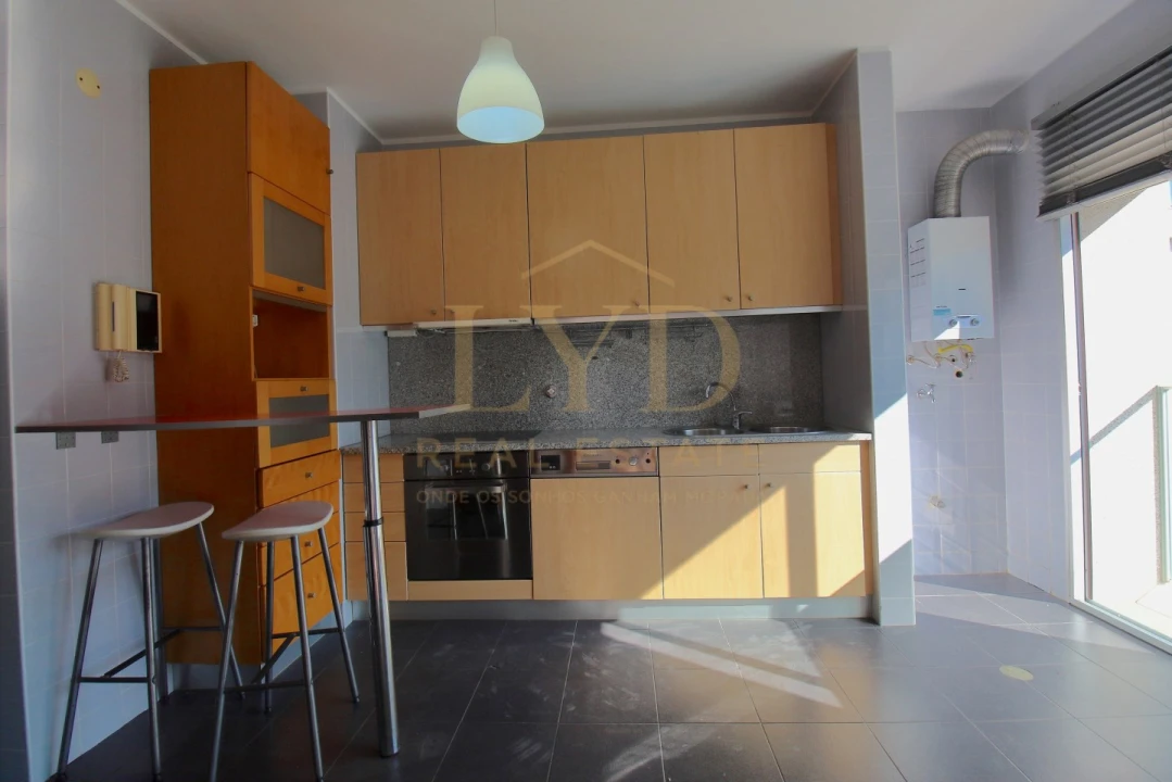 Apartamento T2 para Venda em Penafiel Foto 5