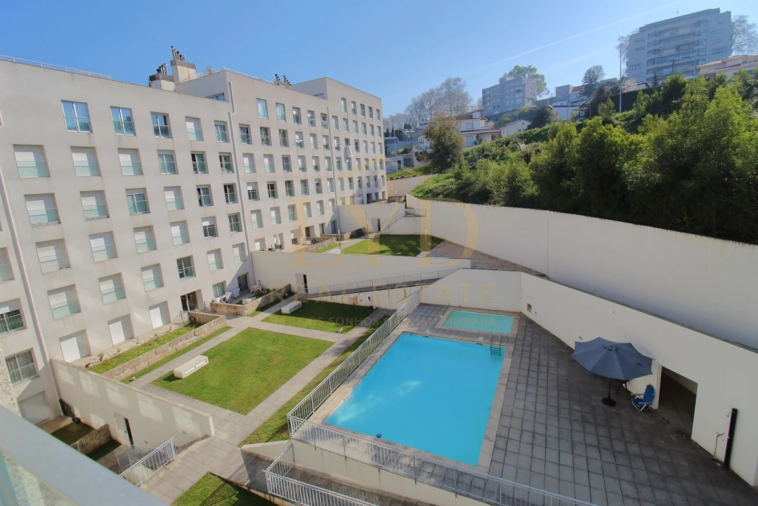 Apartamento T2 para Venda em Penafiel Foto 9