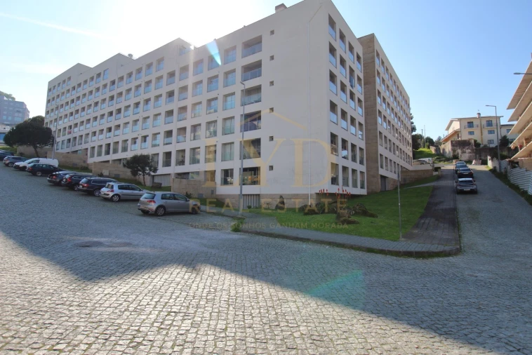 Apartamento T2 para Venda em Penafiel Foto 17