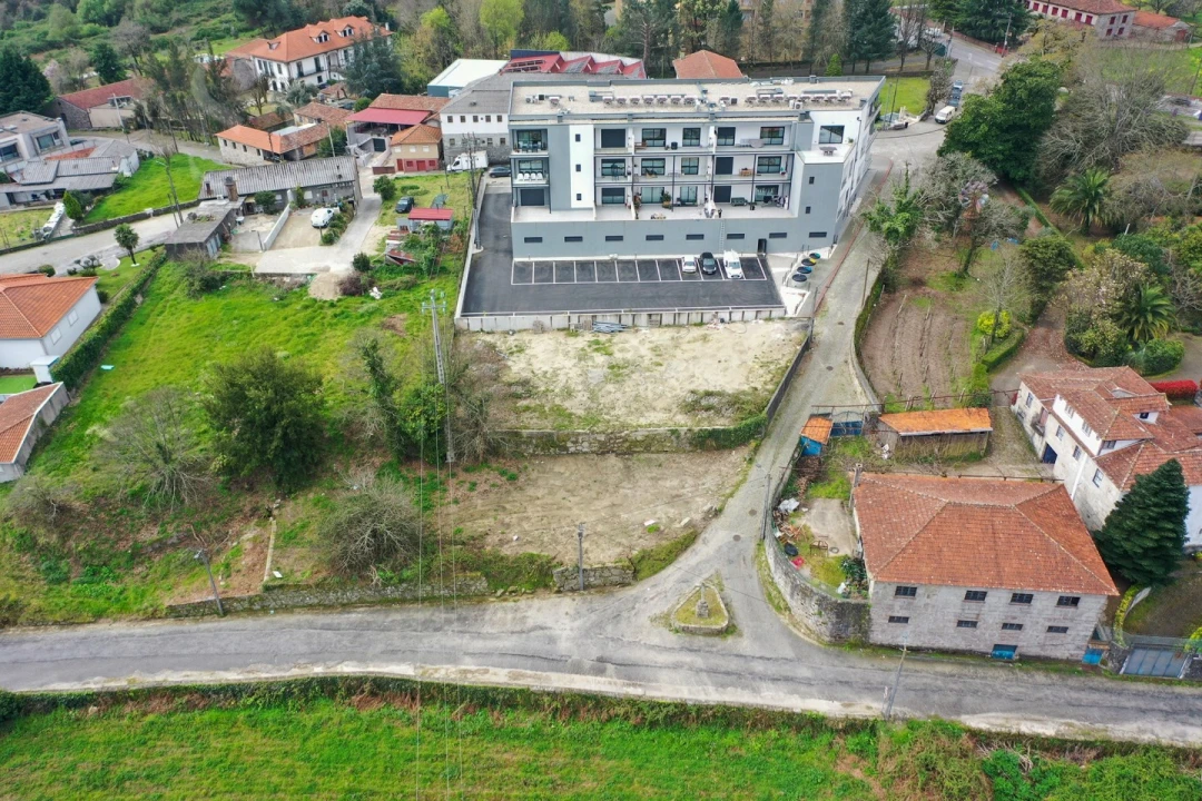 Terreno para Venda em Cristelo Foto 1